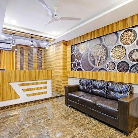 Hotel Nilkanth Inn Halol Exterior foto