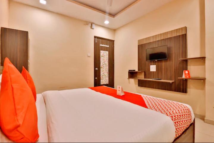 Hotel Nilkanth Inn Halol Exterior foto