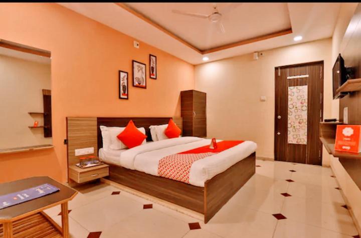 Hotel Nilkanth Inn Halol Exterior foto