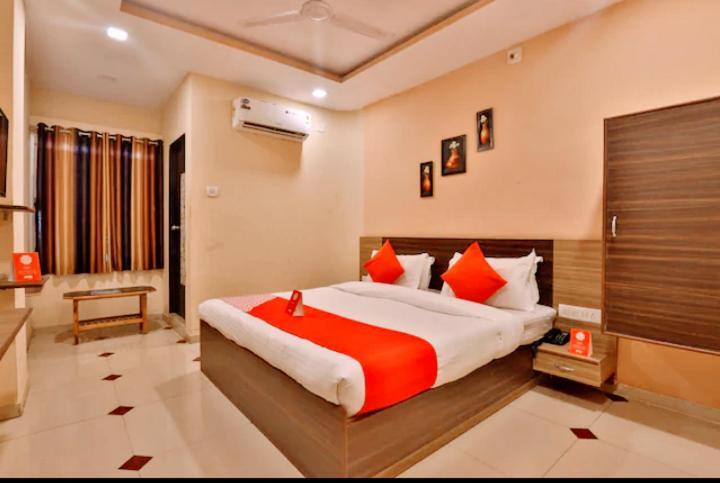 Hotel Nilkanth Inn Halol Exterior foto